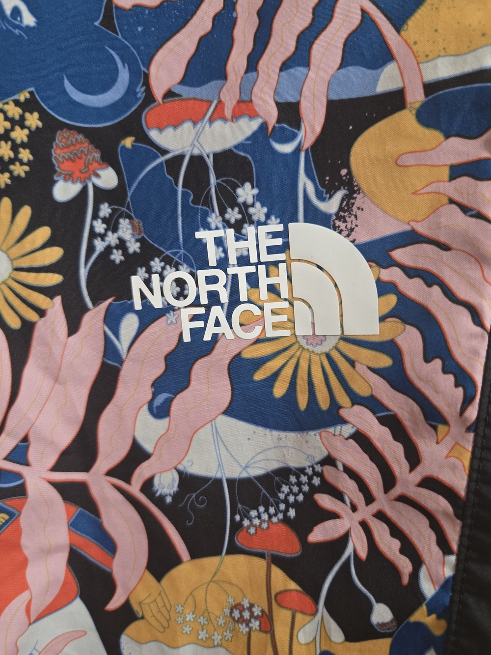 The North Face Hydrenaline 2000 Pants Womens M Tropical Floral Print NWOT - Picture 5 of 12